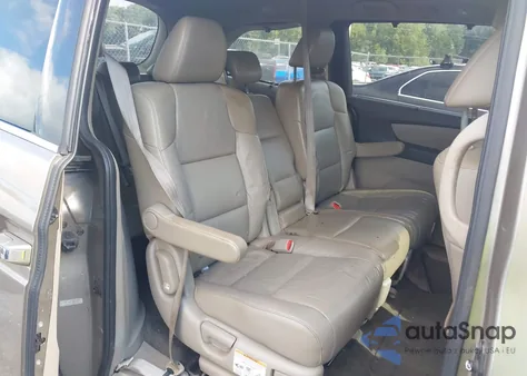 2011 Honda Odyssey Touring/Touring Elite z USA, uszkodzony, nr VIN 5FNRL5H97BB018174